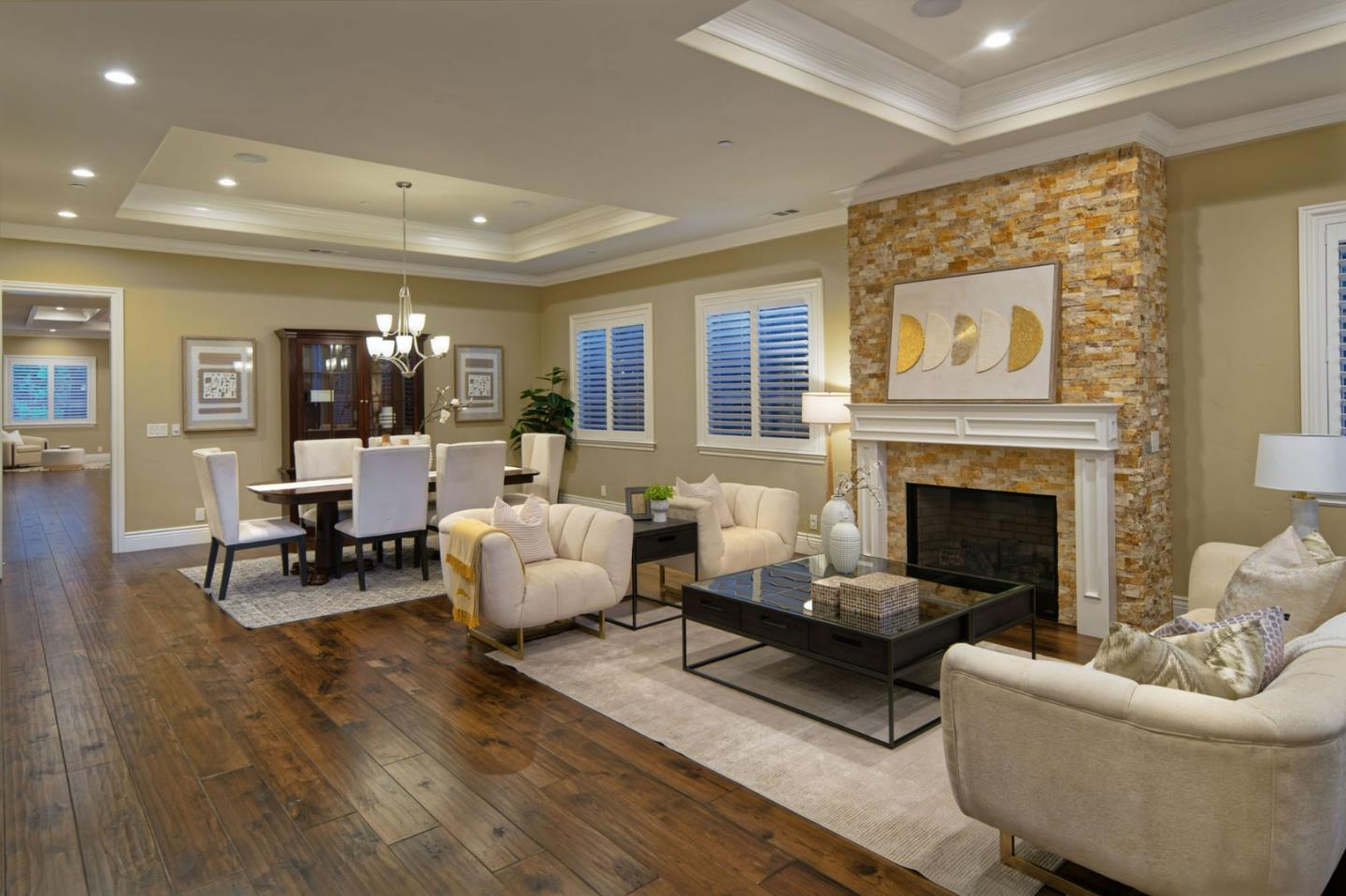 Detail Gallery Image 4 of 54 For 1570 Keesling Ave, San Jose,  CA 95125 - 4 Beds | 4/1 Baths