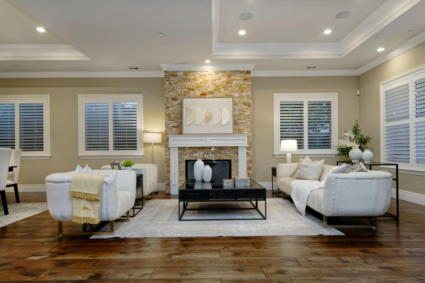 Detail Gallery Image 5 of 54 For 1570 Keesling Ave, San Jose,  CA 95125 - 4 Beds | 4/1 Baths