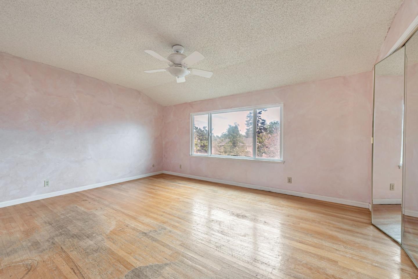 Detail Gallery Image 25 of 36 For 21719 Beaven Dr, Cupertino,  CA 95014 - 5 Beds | 2/1 Baths