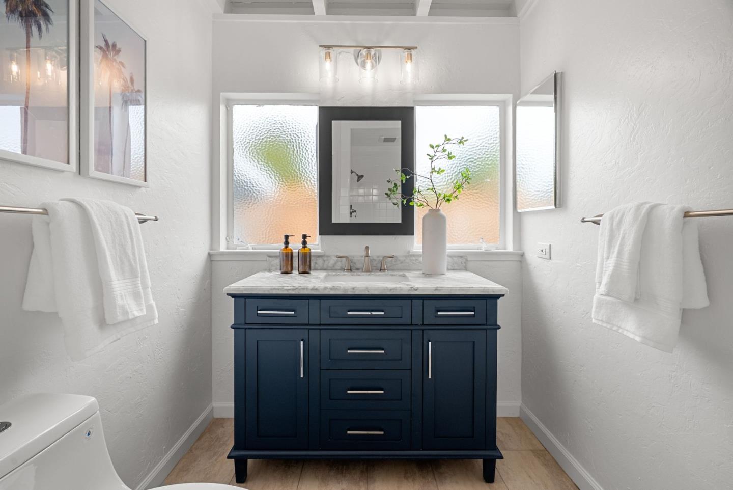 Detail Gallery Image 14 of 31 For 3480 Mauricia Ave, Santa Clara,  CA 95051 - 4 Beds | 2 Baths