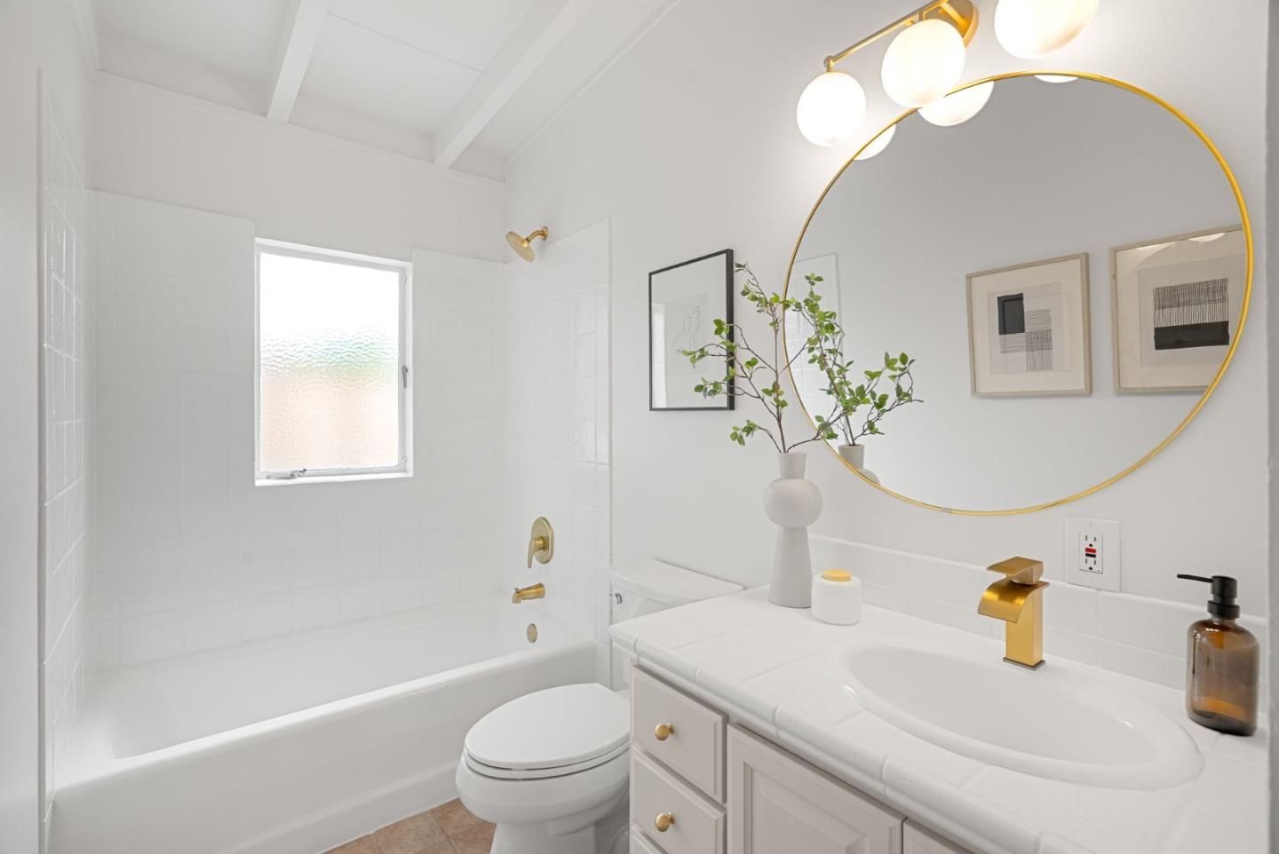 Detail Gallery Image 18 of 31 For 3480 Mauricia Ave, Santa Clara,  CA 95051 - 4 Beds | 2 Baths