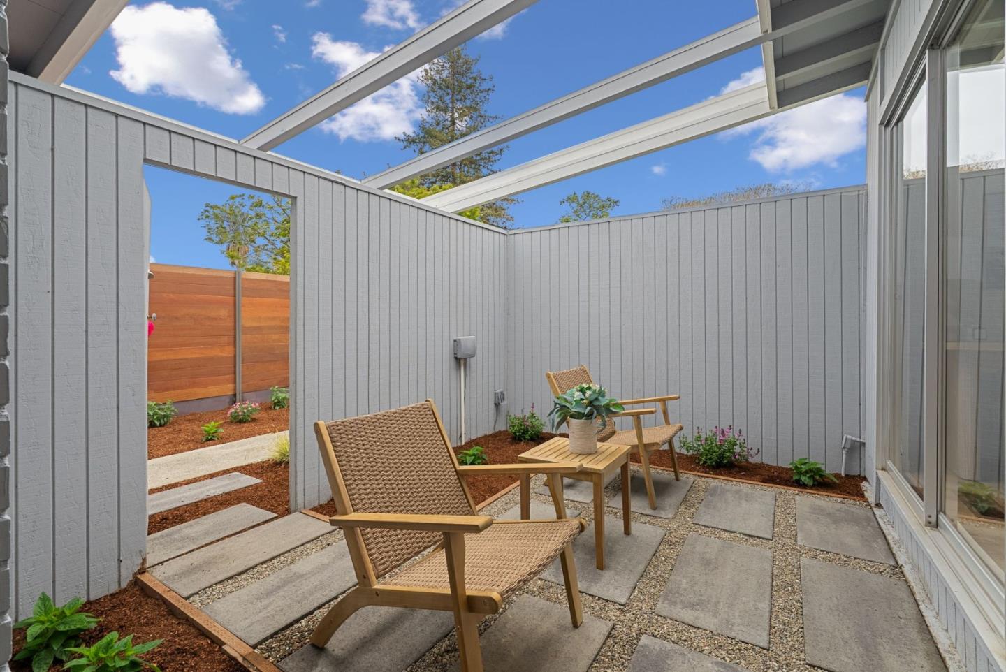 Detail Gallery Image 21 of 31 For 3480 Mauricia Ave, Santa Clara,  CA 95051 - 4 Beds | 2 Baths