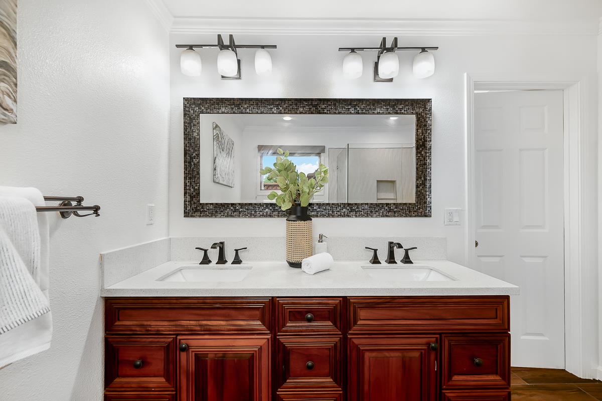 2296 Bryant Street, Palo Alto, CA 94301