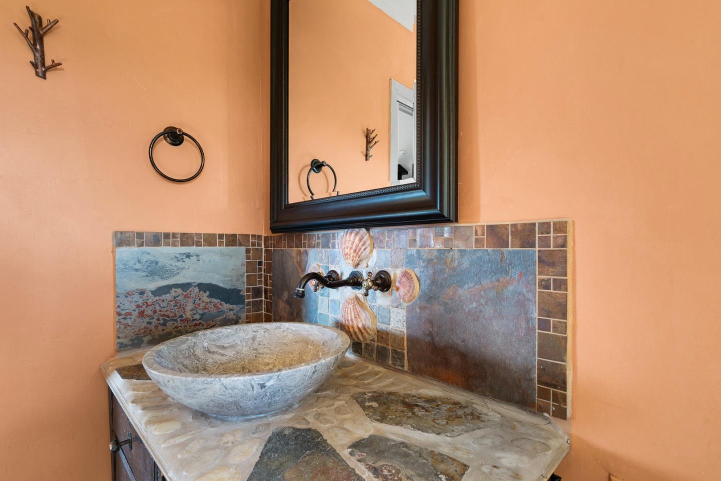 Detail Gallery Image 20 of 51 For 475 Maymens Flat Rd, Los Gatos,  CA 95033 - 2 Beds | 1 Baths