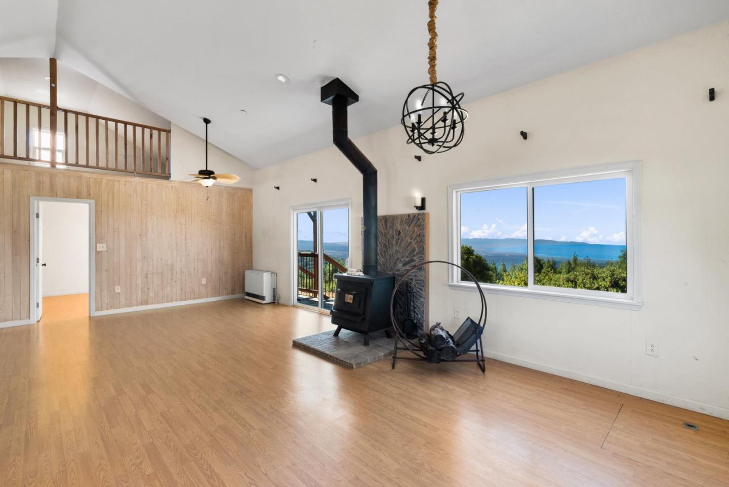 Detail Gallery Image 5 of 51 For 475 Maymens Flat Rd, Los Gatos,  CA 95033 - 2 Beds | 1 Baths
