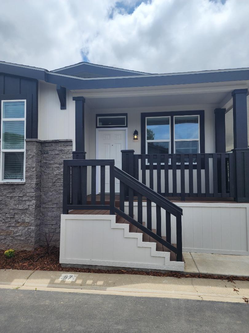 Detail Gallery Image 2 of 21 For 87 Rio Vista #87,  Solvang,  CA 93463 - 3 Beds | 2 Baths