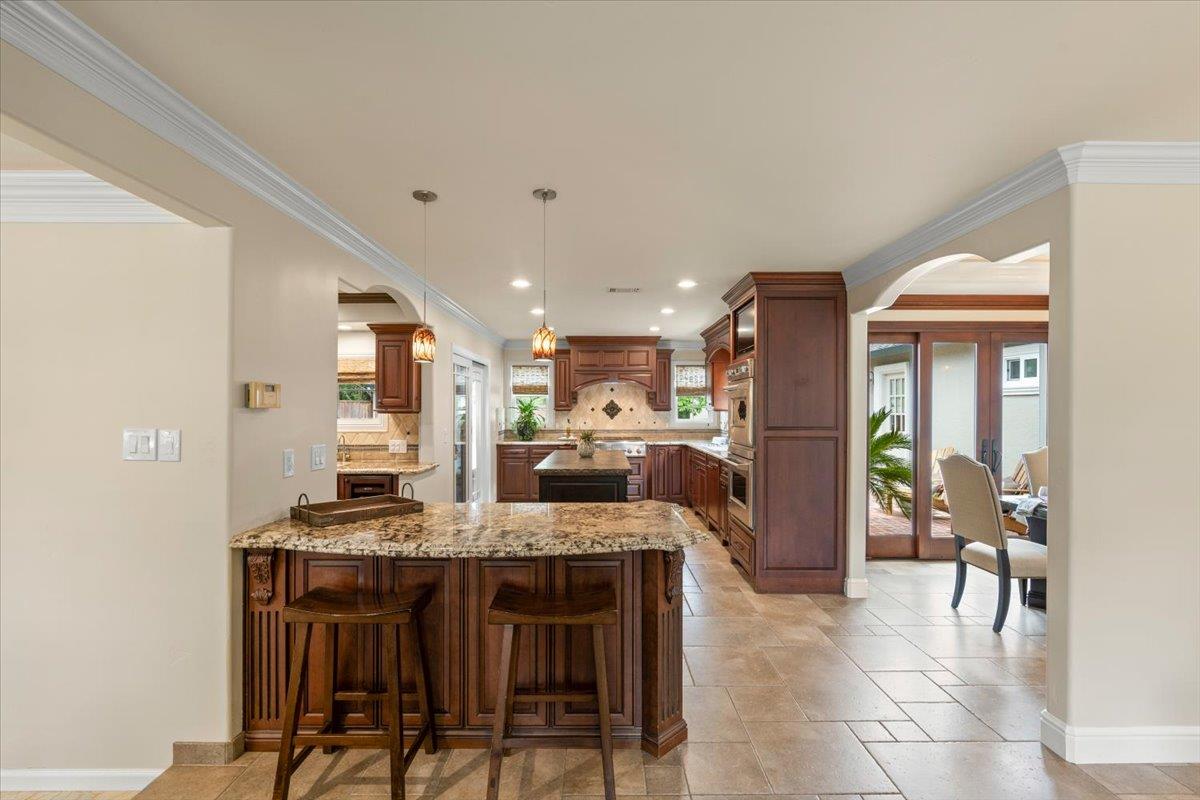 Detail Gallery Image 14 of 62 For 14843 Holden Way, San Jose,  CA 95124 - 4 Beds | 2 Baths