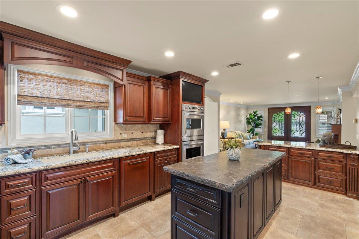Detail Gallery Image 20 of 62 For 14843 Holden Way, San Jose,  CA 95124 - 4 Beds | 2 Baths