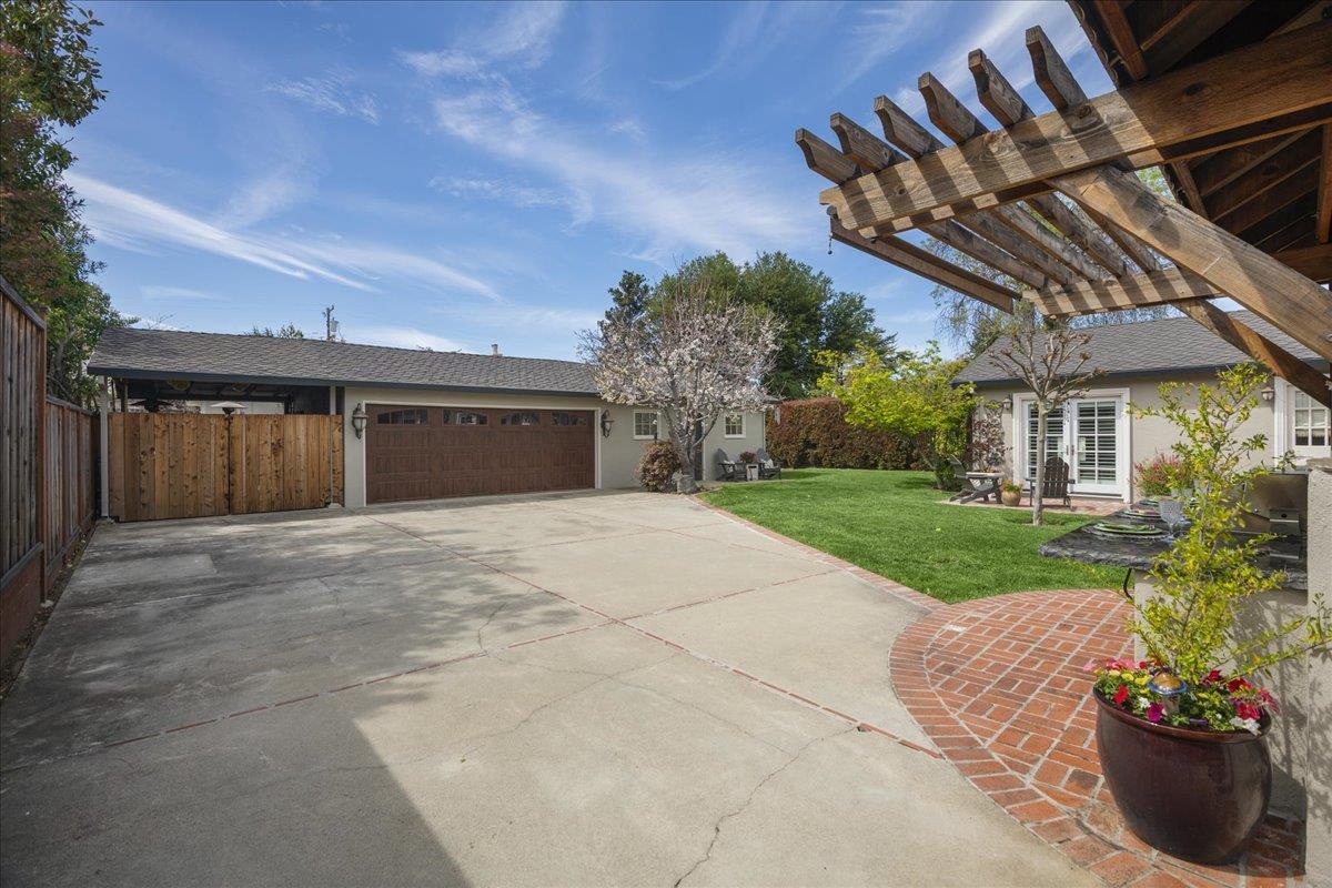 Detail Gallery Image 42 of 62 For 14843 Holden Way, San Jose,  CA 95124 - 4 Beds | 2 Baths
