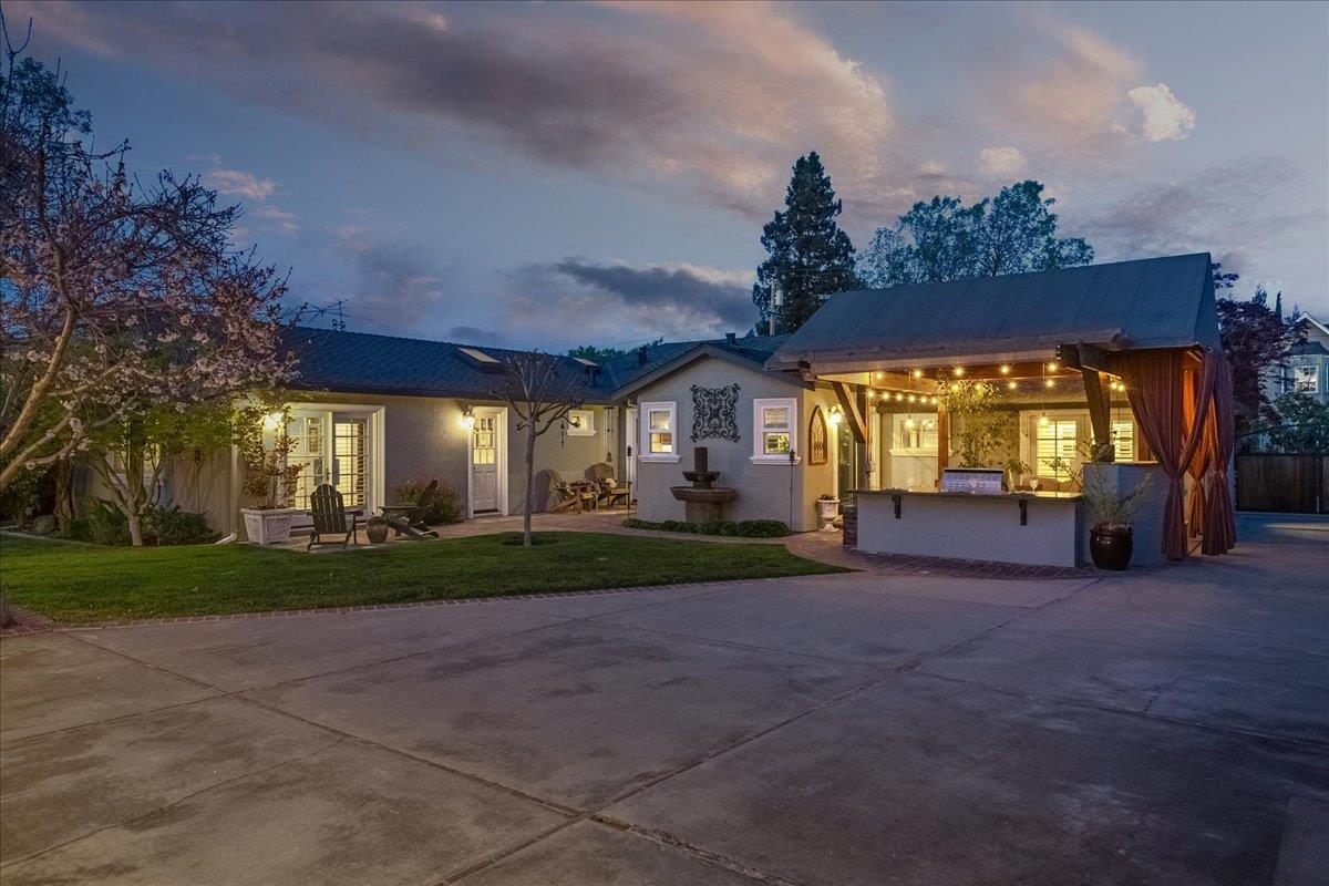 Detail Gallery Image 48 of 62 For 14843 Holden Way, San Jose,  CA 95124 - 4 Beds | 2 Baths