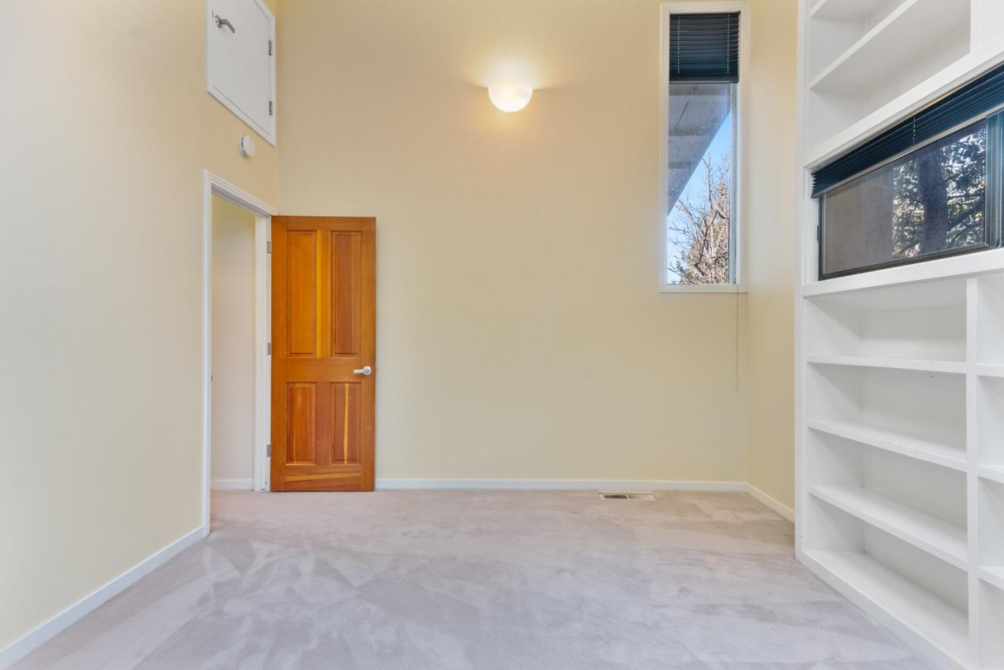 Detail Gallery Image 15 of 34 For 2222 Ocean Street Ext, Santa Cruz,  CA 95060 - 4 Beds | 3 Baths