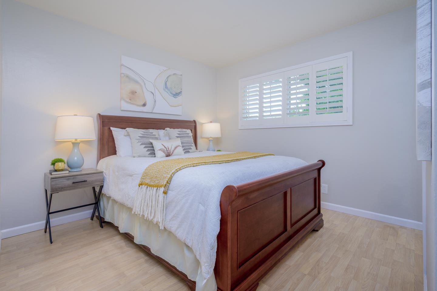 Detail Gallery Image 12 of 16 For 2492 Ottawa Way, San Jose,  CA 95130 - 4 Beds | 2 Baths