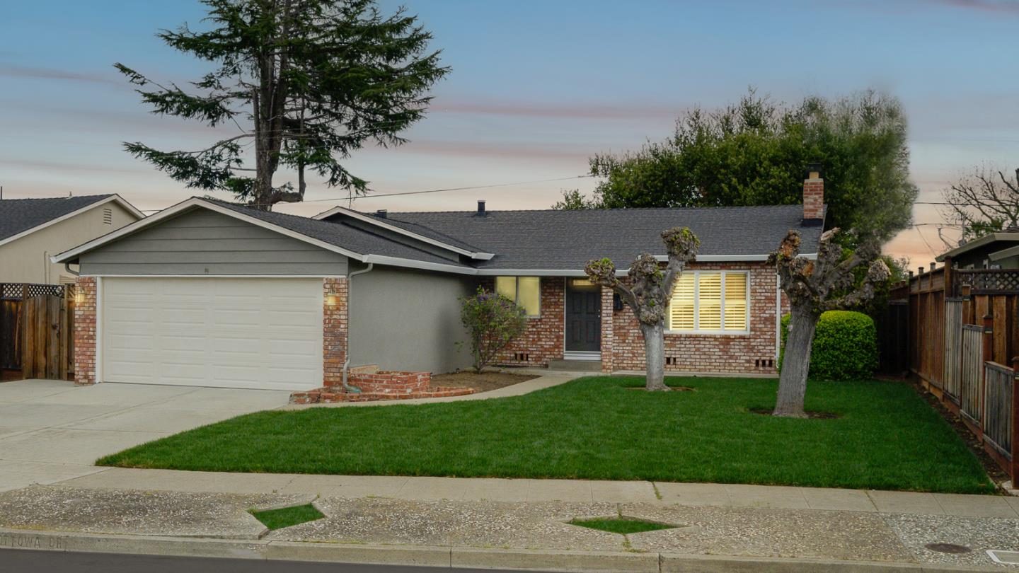 Detail Gallery Image 2 of 16 For 2492 Ottawa Way, San Jose,  CA 95130 - 4 Beds | 2 Baths