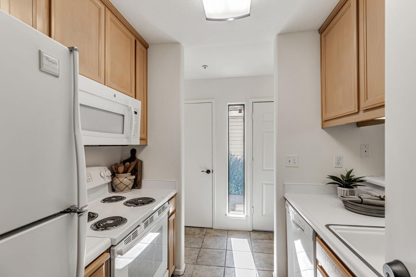Detail Gallery Image 18 of 24 For 749 Anne Ln, Morgan Hill,  CA 95037 - 2 Beds | 1 Baths