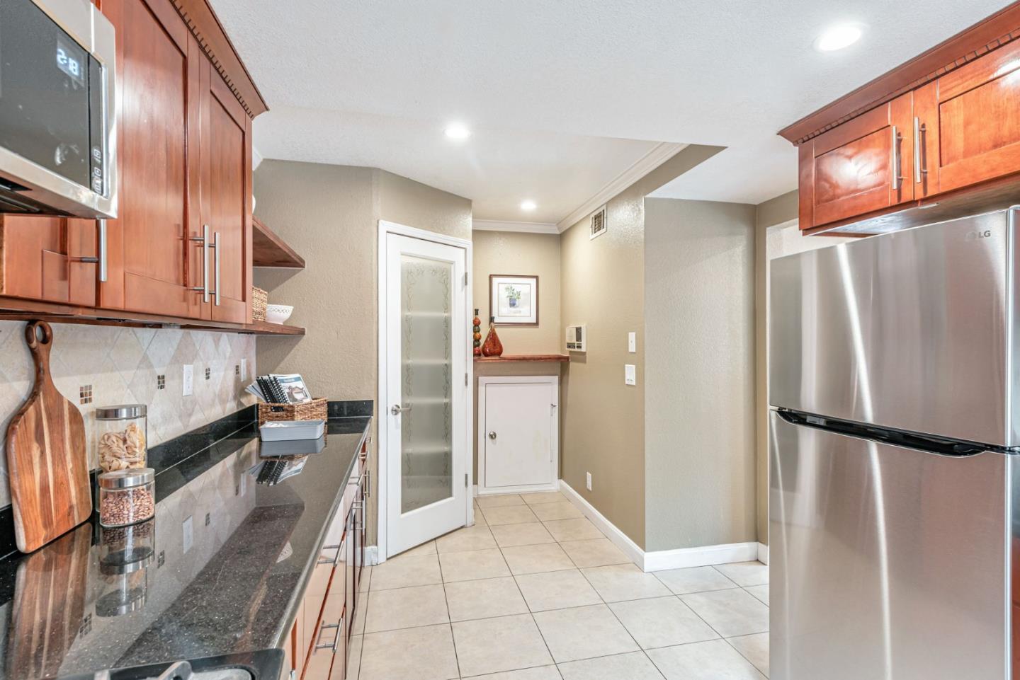 Detail Gallery Image 15 of 51 For 2290 Lynwood Ter, Milpitas,  CA 95035 - 3 Beds | 3 Baths