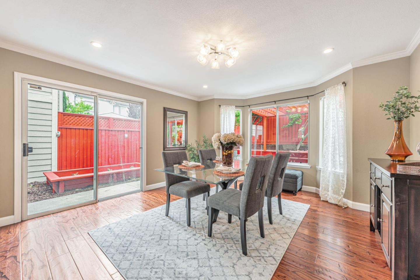 Detail Gallery Image 18 of 51 For 2290 Lynwood Ter, Milpitas,  CA 95035 - 3 Beds | 3 Baths