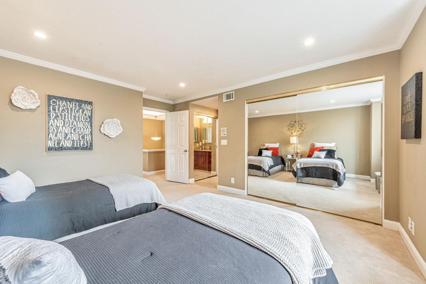 Detail Gallery Image 30 of 51 For 2290 Lynwood Ter, Milpitas,  CA 95035 - 3 Beds | 3 Baths