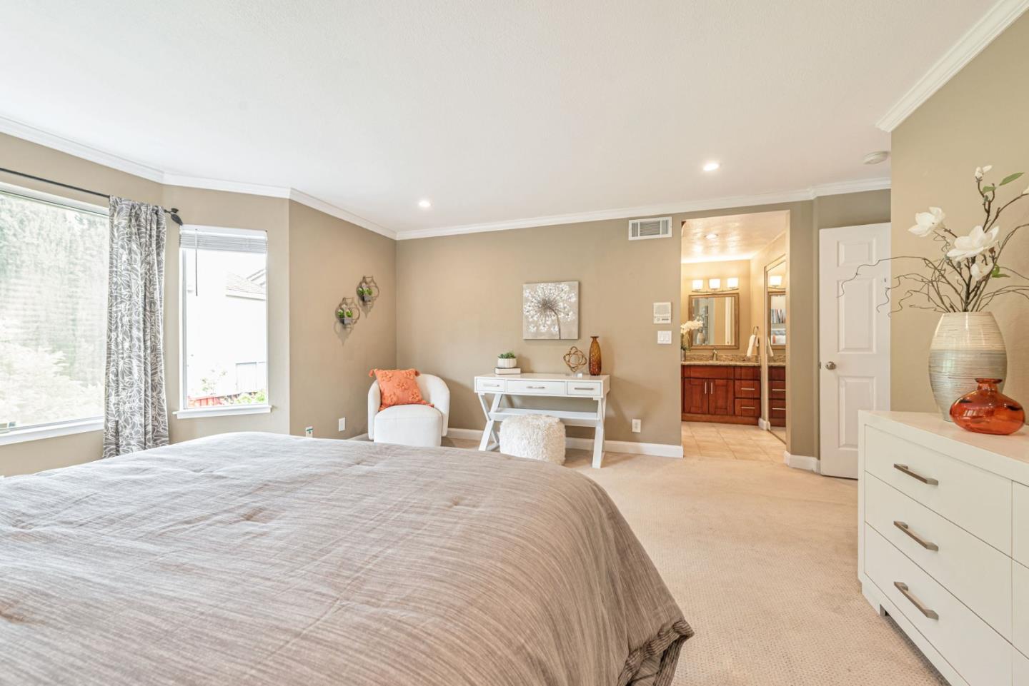 Detail Gallery Image 35 of 51 For 2290 Lynwood Ter, Milpitas,  CA 95035 - 3 Beds | 3 Baths