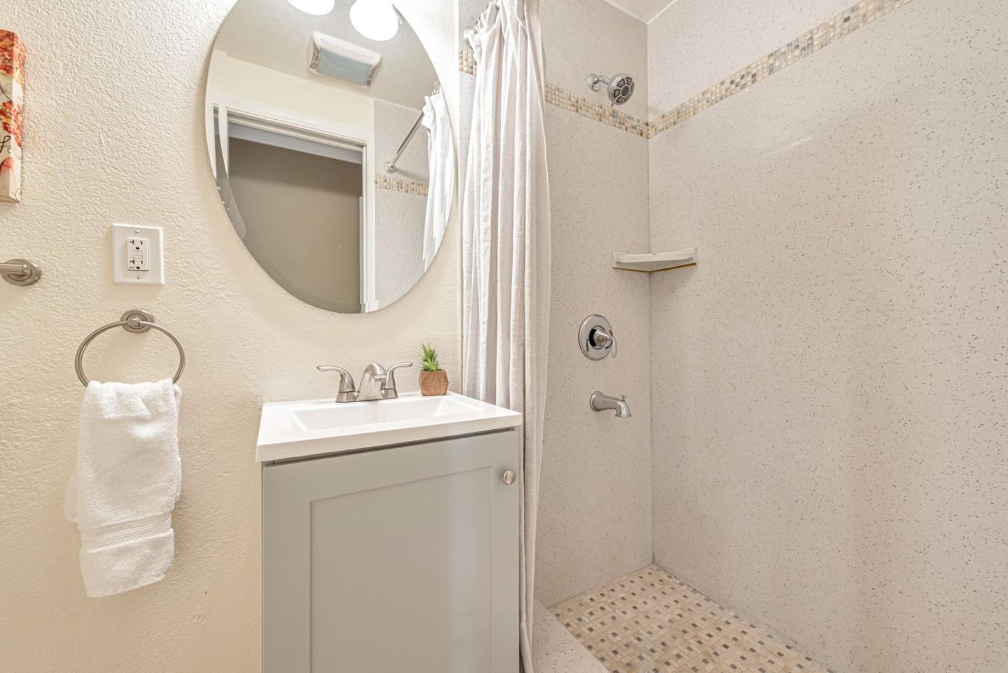 Detail Gallery Image 36 of 51 For 2290 Lynwood Ter, Milpitas,  CA 95035 - 3 Beds | 3 Baths