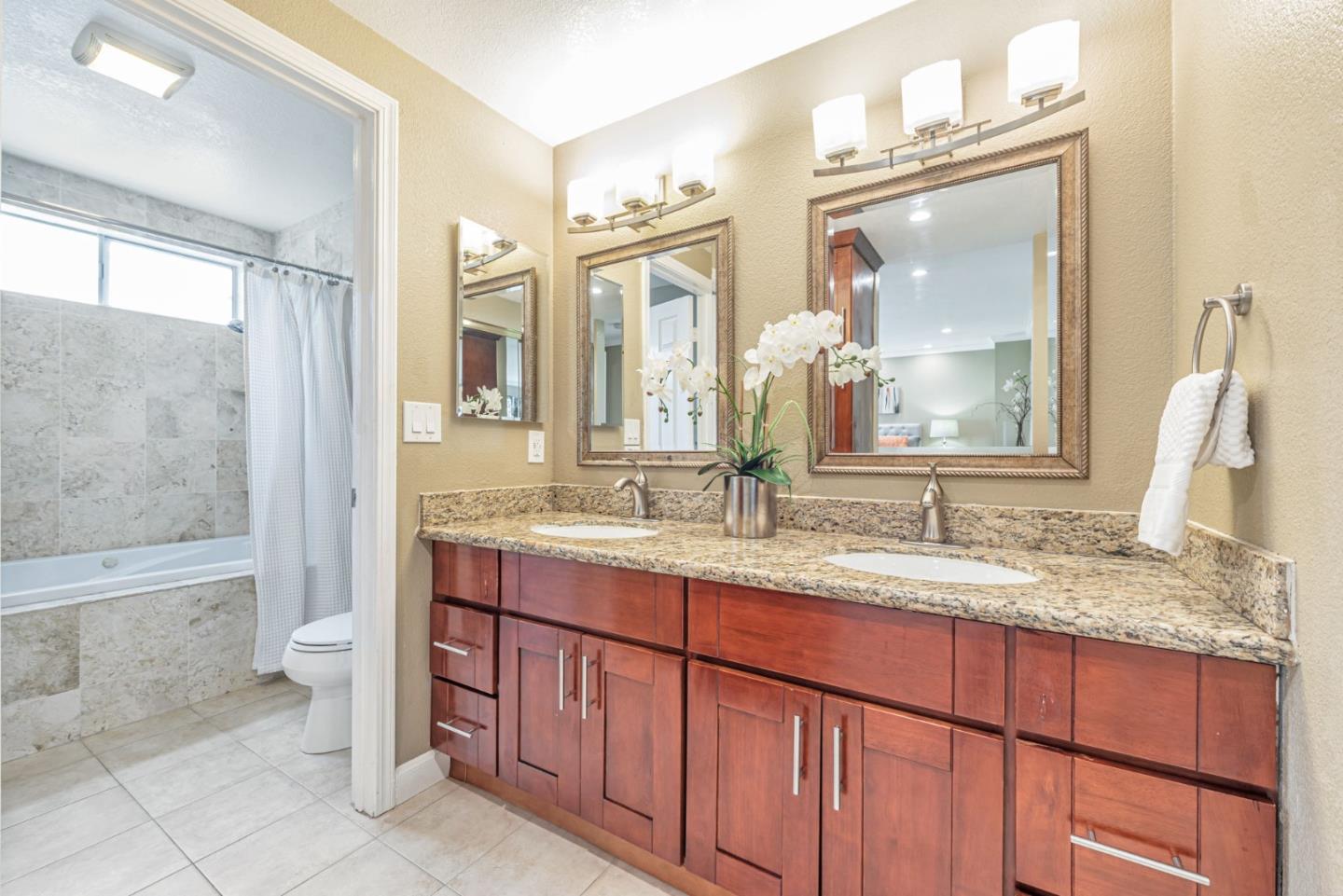 Detail Gallery Image 38 of 51 For 2290 Lynwood Ter, Milpitas,  CA 95035 - 3 Beds | 3 Baths