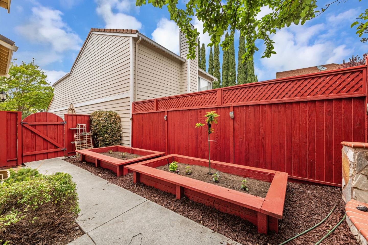 Detail Gallery Image 47 of 51 For 2290 Lynwood Ter, Milpitas,  CA 95035 - 3 Beds | 3 Baths