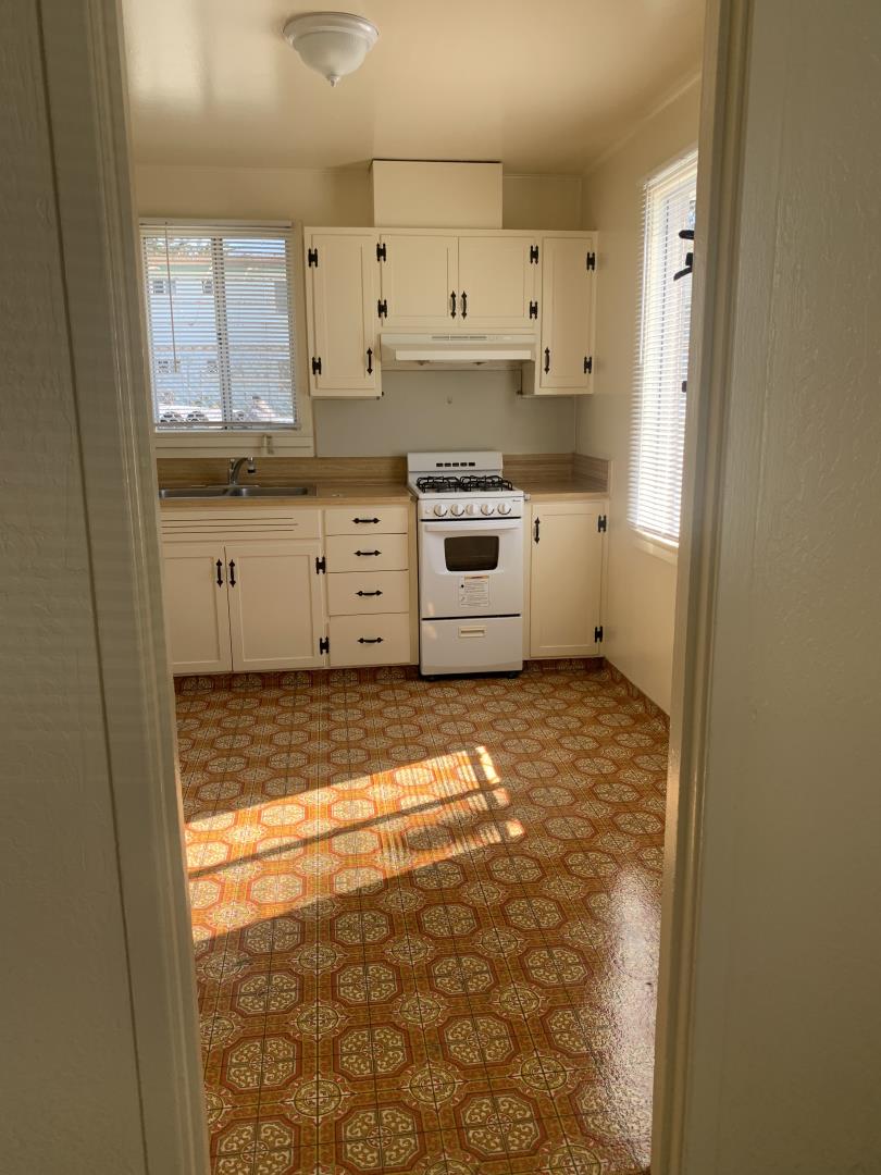 Detail Gallery Image 32 of 41 For 225 Carmel Ave, Marina,  CA 93933 - 9 Beds | 5 Baths