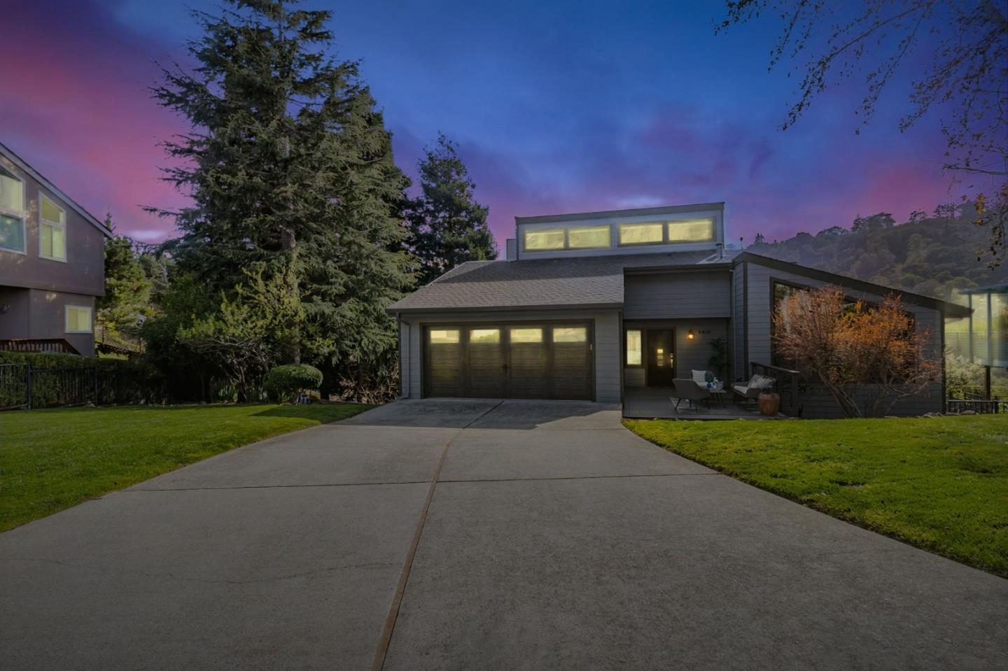 Detail Gallery Image 2 of 89 For 2813 Alhambra Dr, Belmont,  CA 94002 - 4 Beds | 2/1 Baths