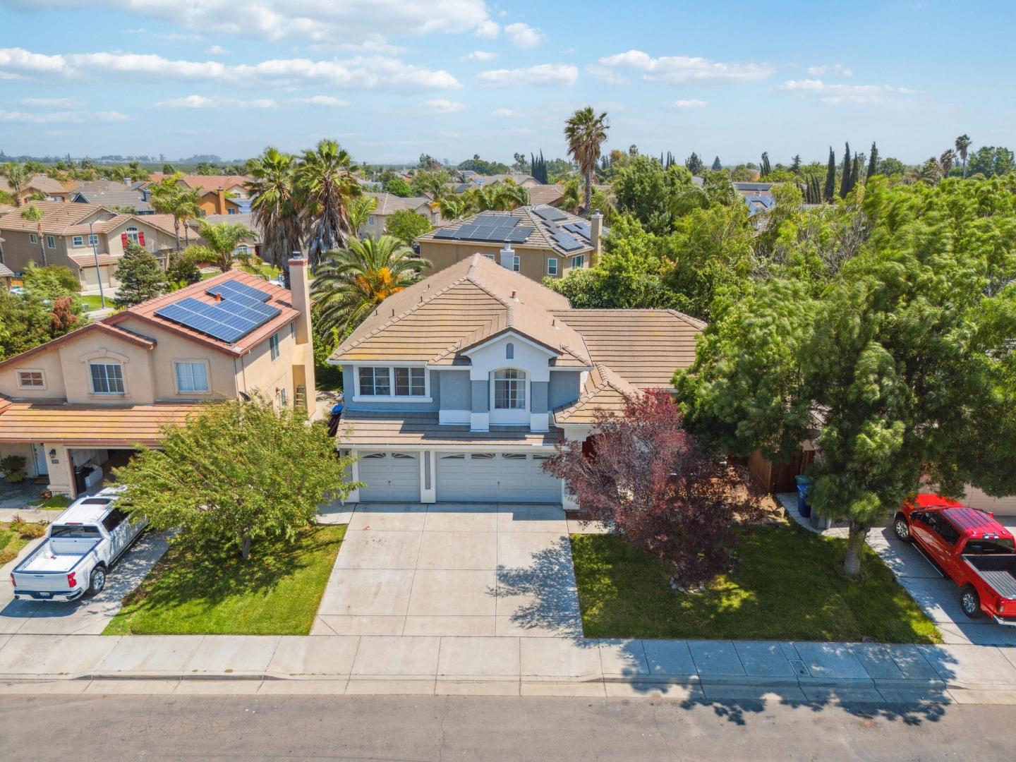 Detail Gallery Image 35 of 41 For 1009 Garden St, Los Banos,  CA 93635 - 4 Beds | 3 Baths