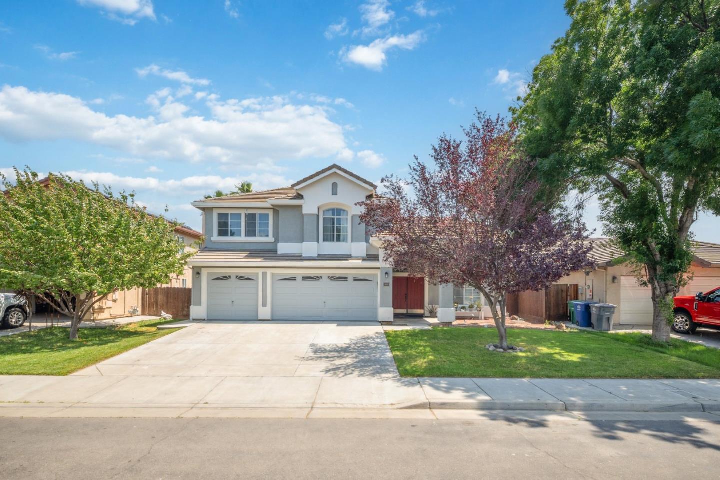 Detail Gallery Image 6 of 41 For 1009 Garden St, Los Banos,  CA 93635 - 4 Beds | 3 Baths