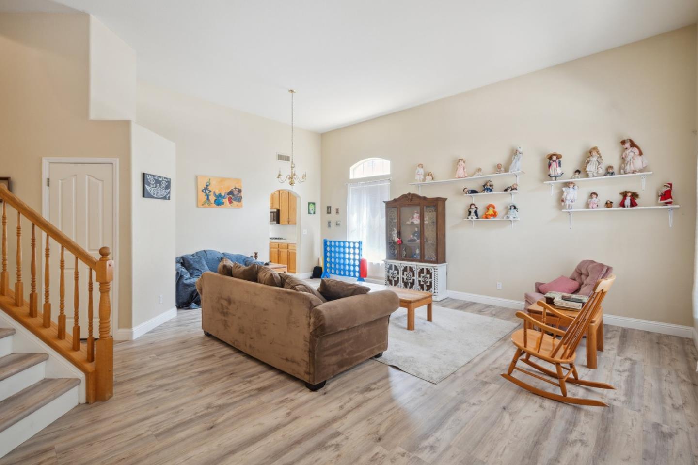 Detail Gallery Image 8 of 41 For 1009 Garden St, Los Banos,  CA 93635 - 4 Beds | 3 Baths