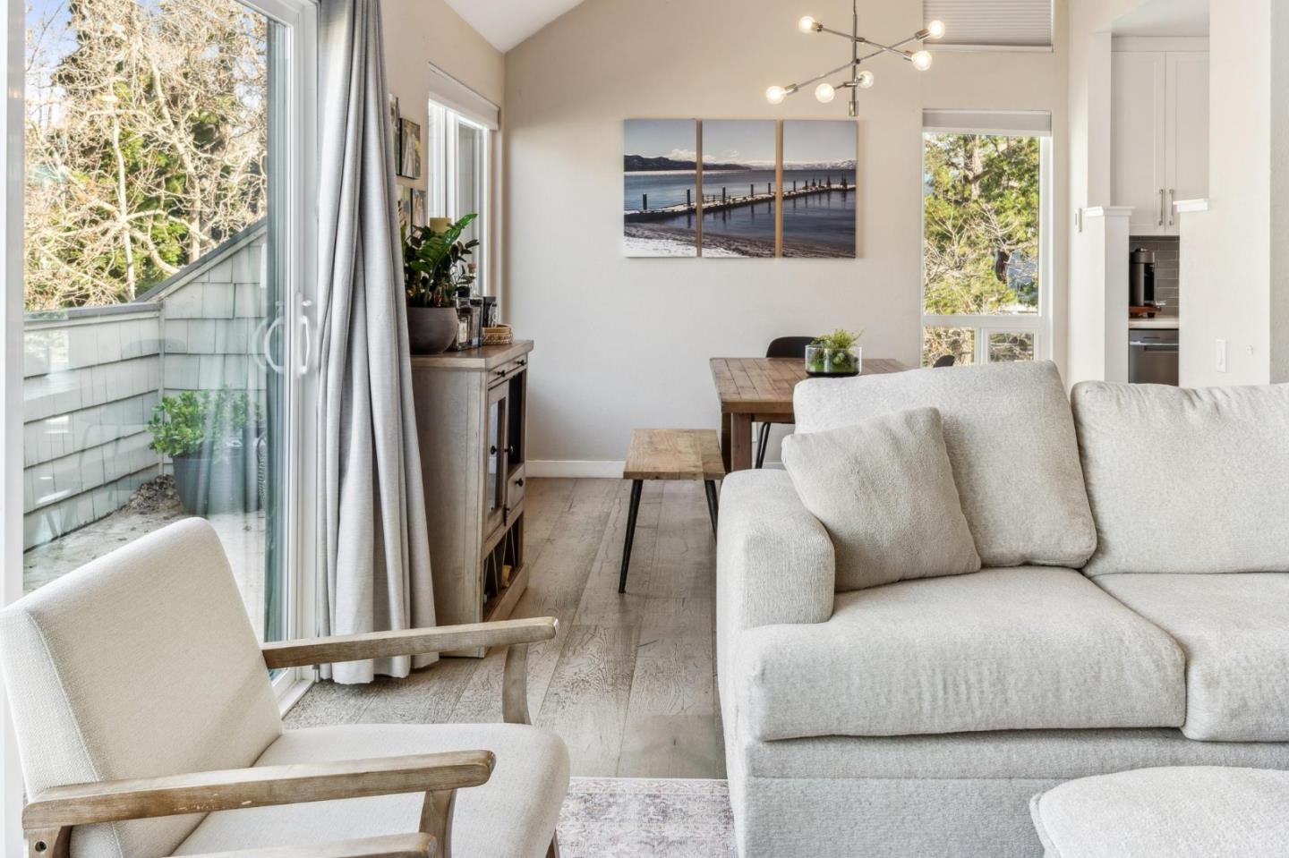 Detail Gallery Image 11 of 40 For 824 Wharfside Rd, San Mateo,  CA 94404 - 1 Beds | 1/1 Baths