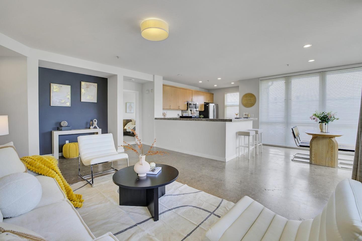 Detail Gallery Image 2 of 26 For 3090 Glascock St #211,  Oakland,  CA 94601 - 2 Beds | 2 Baths