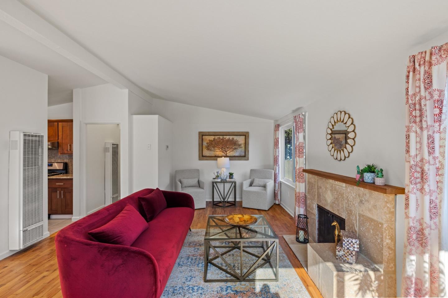 Detail Gallery Image 10 of 47 For 134 3rd St, Pacific Grove,  CA 93950 - 2 Beds | 1 Baths