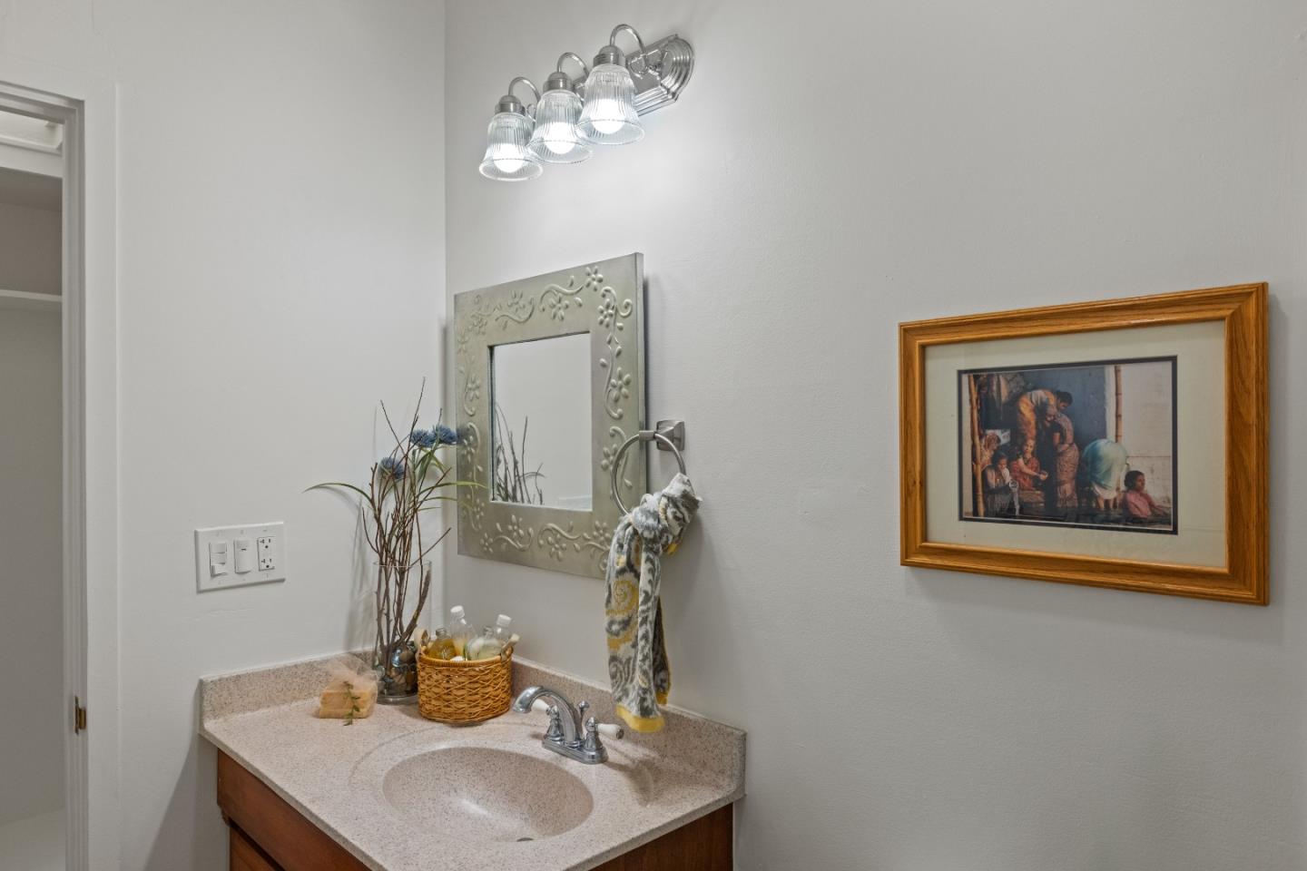Detail Gallery Image 24 of 47 For 134 3rd St, Pacific Grove,  CA 93950 - 2 Beds | 1 Baths