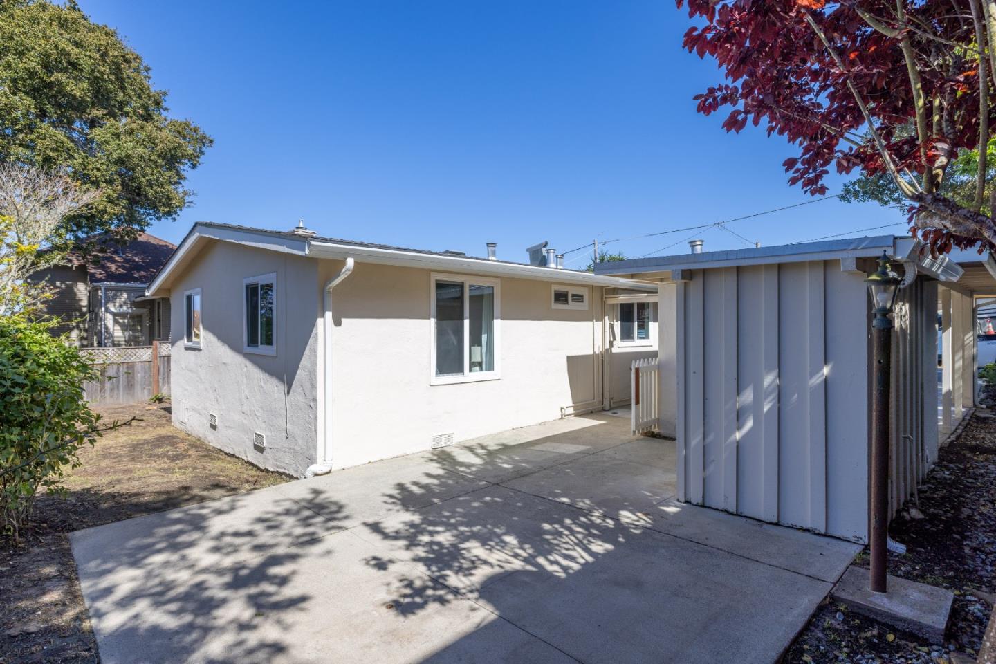 Detail Gallery Image 28 of 47 For 134 3rd St, Pacific Grove,  CA 93950 - 2 Beds | 1 Baths