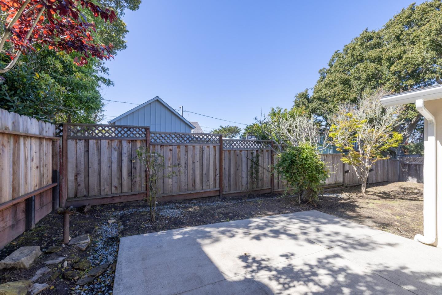 Detail Gallery Image 30 of 47 For 134 3rd St, Pacific Grove,  CA 93950 - 2 Beds | 1 Baths