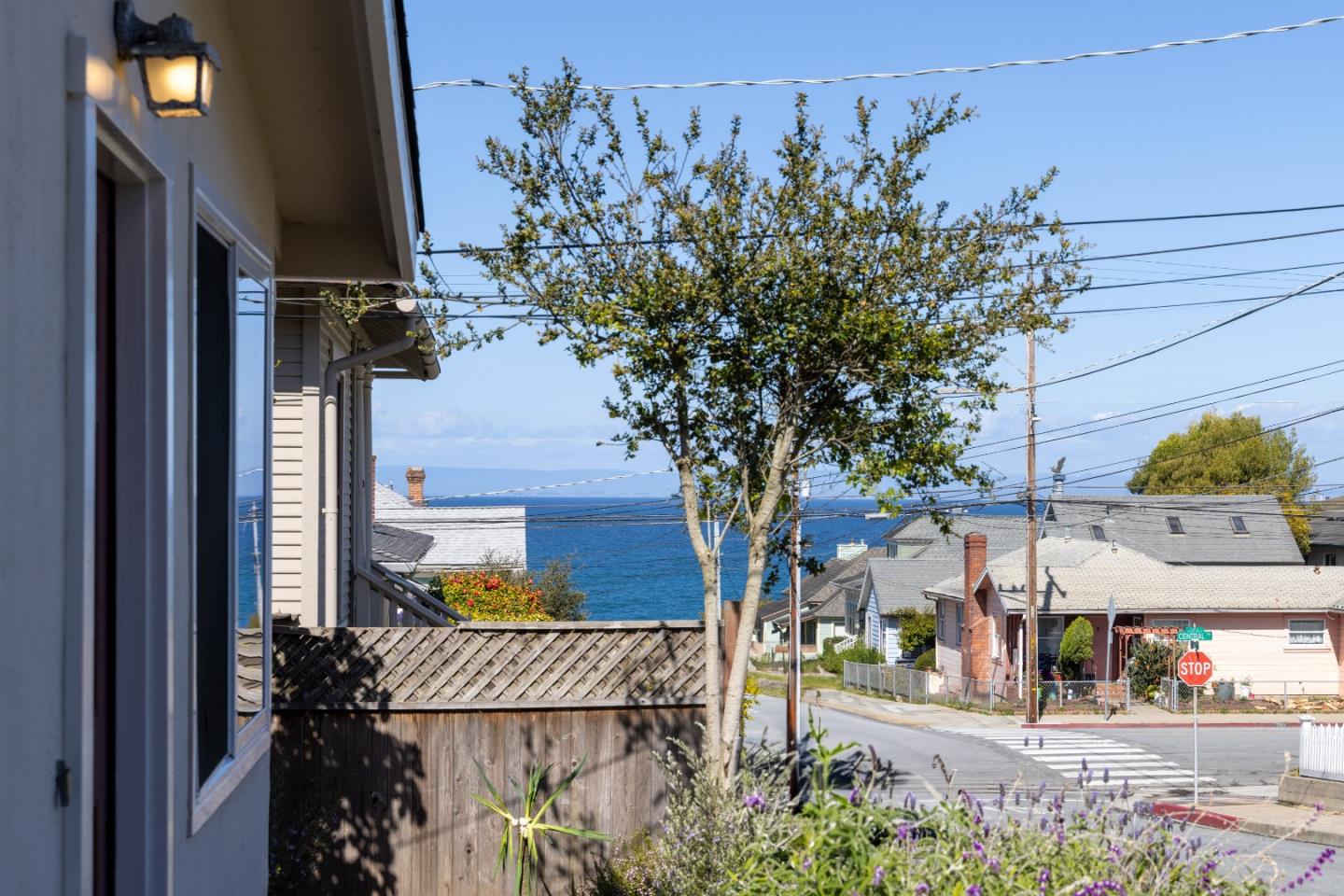 Detail Gallery Image 40 of 47 For 134 3rd St, Pacific Grove,  CA 93950 - 2 Beds | 1 Baths