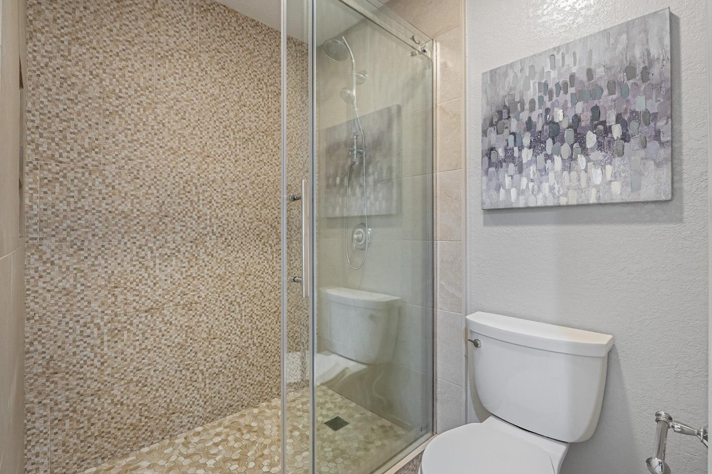 Detail Gallery Image 18 of 36 For 1562 Fairway Green Cir, San Jose,  CA 95131 - 2 Beds | 2 Baths