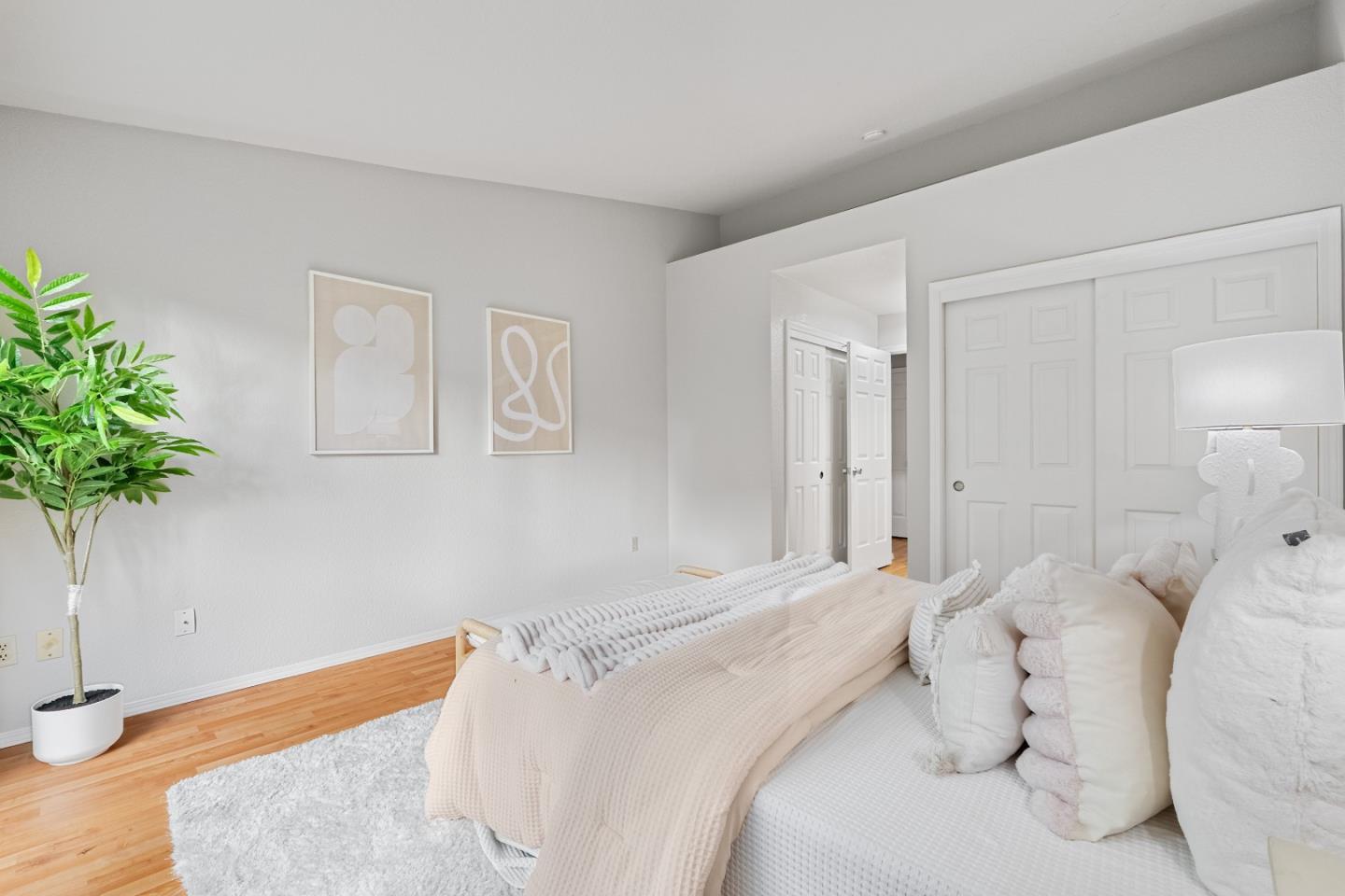 Detail Gallery Image 20 of 36 For 1562 Fairway Green Cir, San Jose,  CA 95131 - 2 Beds | 2 Baths