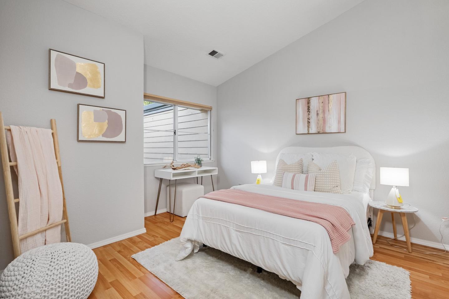 Detail Gallery Image 23 of 36 For 1562 Fairway Green Cir, San Jose,  CA 95131 - 2 Beds | 2 Baths