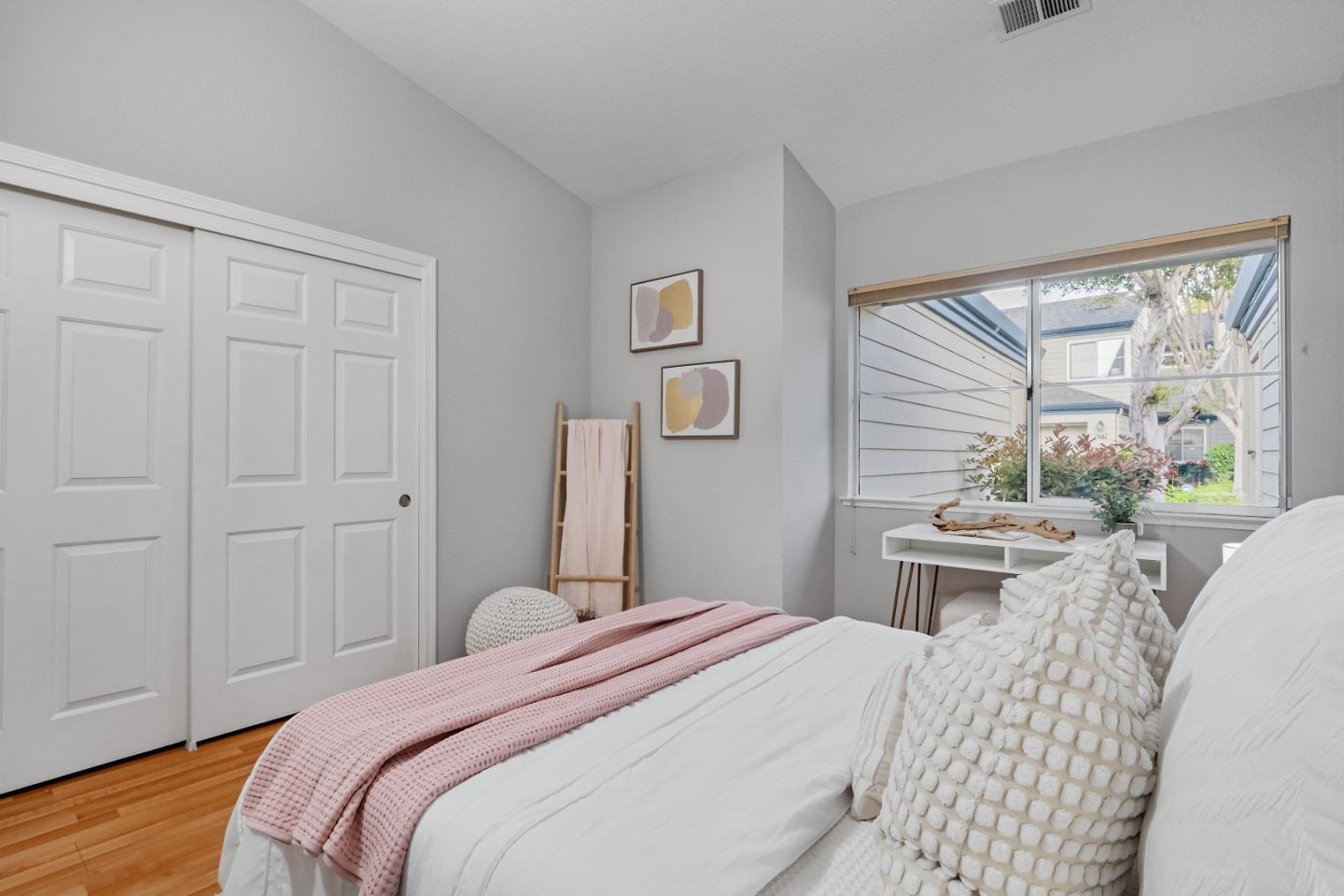Detail Gallery Image 24 of 36 For 1562 Fairway Green Cir, San Jose,  CA 95131 - 2 Beds | 2 Baths