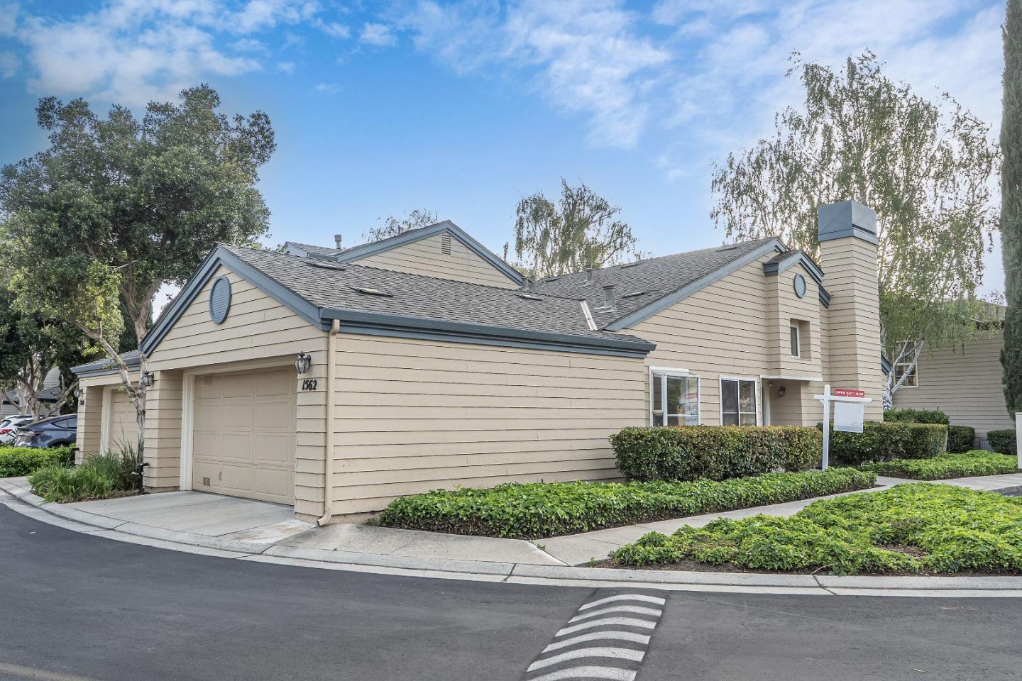 Detail Gallery Image 36 of 36 For 1562 Fairway Green Cir, San Jose,  CA 95131 - 2 Beds | 2 Baths