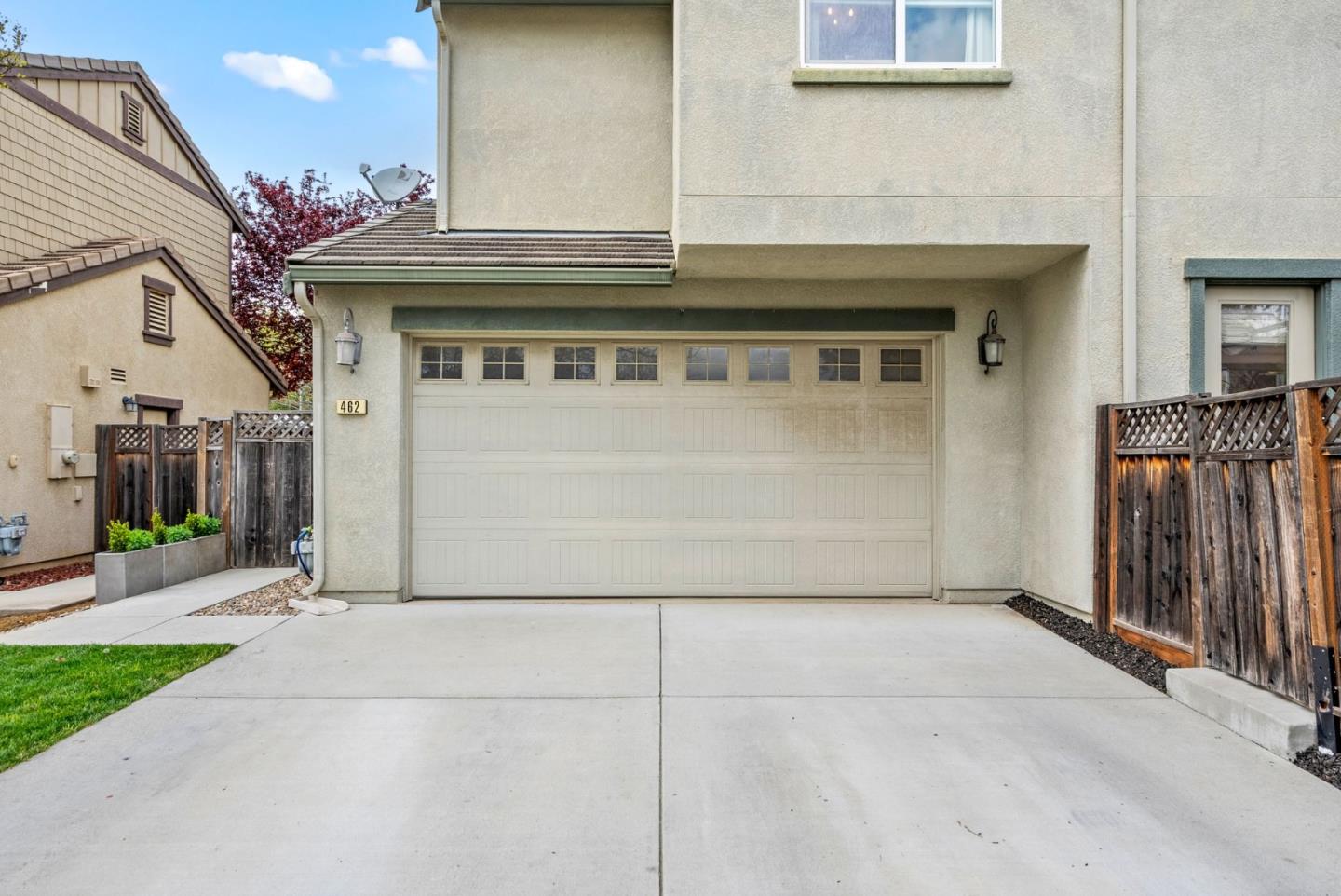 Detail Gallery Image 38 of 39 For 462 E Main Ave, Morgan Hill,  CA 95037 - 4 Beds | 2/1 Baths