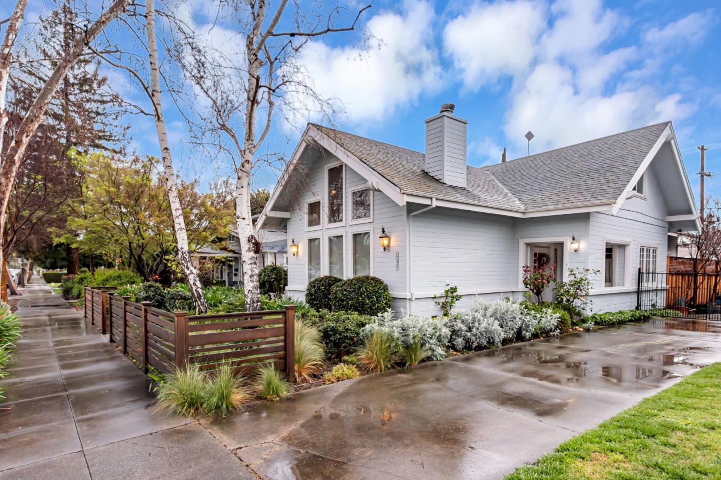 Detail Gallery Image 2 of 60 For 137 S 17th St, San Jose,  CA 95112 - 4 Beds | 2/1 Baths