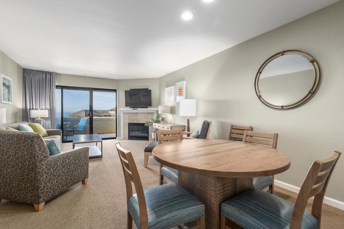 Detail Gallery Image 2 of 23 For 10 Seascape Resort Dr, Aptos,  CA 95003 - 2 Beds | 2/1 Baths