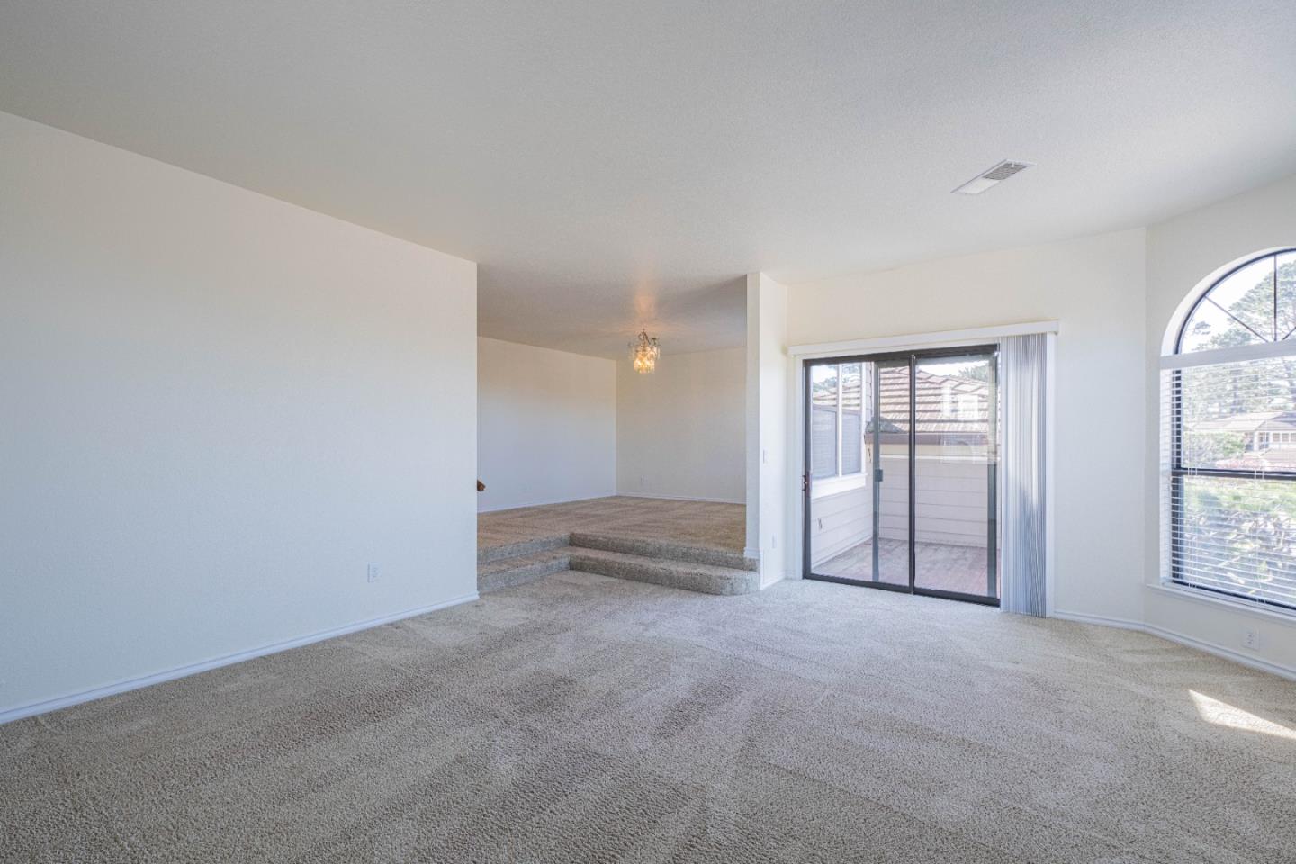 Detail Gallery Image 10 of 36 For 3008 Ransford Cir, Pacific Grove,  CA 93950 - 3 Beds | 3 Baths
