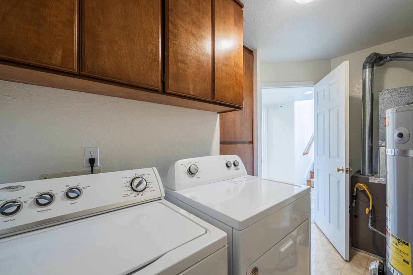 Detail Gallery Image 31 of 36 For 3008 Ransford Cir, Pacific Grove,  CA 93950 - 3 Beds | 3 Baths