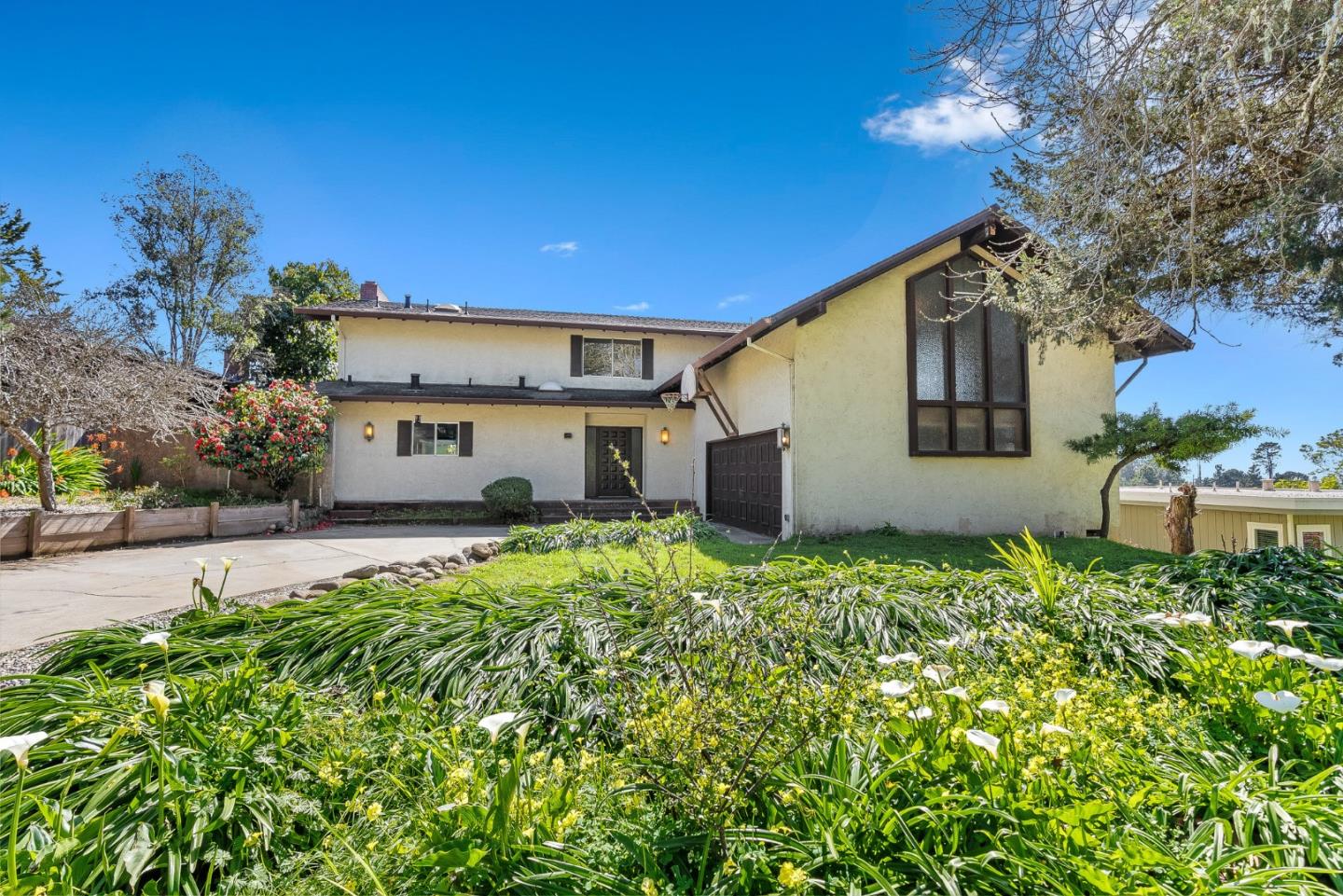 Detail Gallery Image 2 of 41 For 210 Thunderbird Dr, Aptos,  CA 95003 - 3 Beds | 2/1 Baths