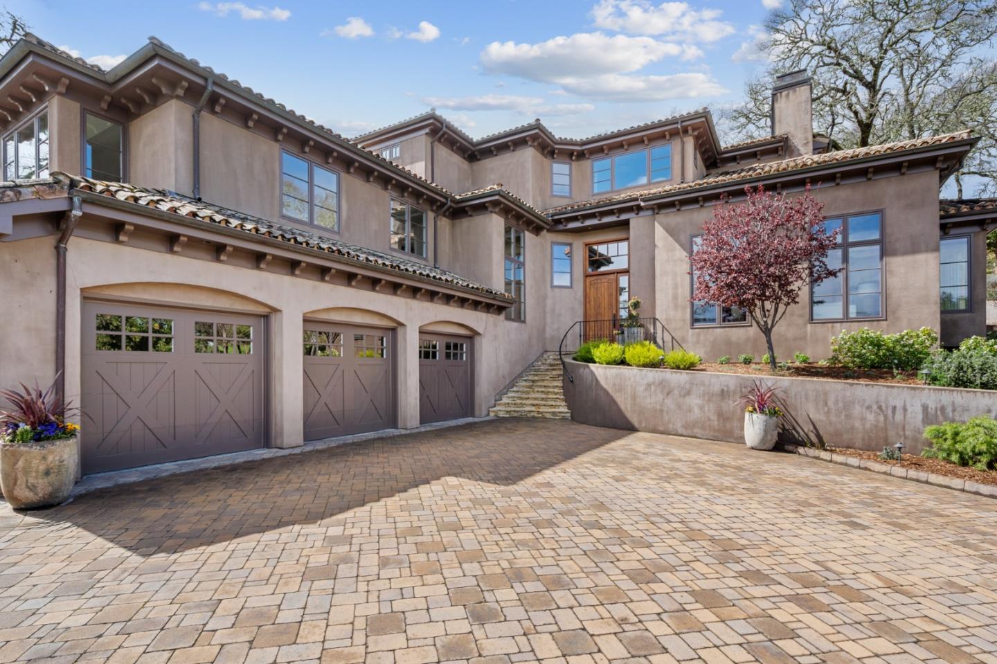 Detail Gallery Image 2 of 27 For 4 Buck Meadow Dr, Portola Valley,  CA 94028 - 4 Beds | 3/1 Baths