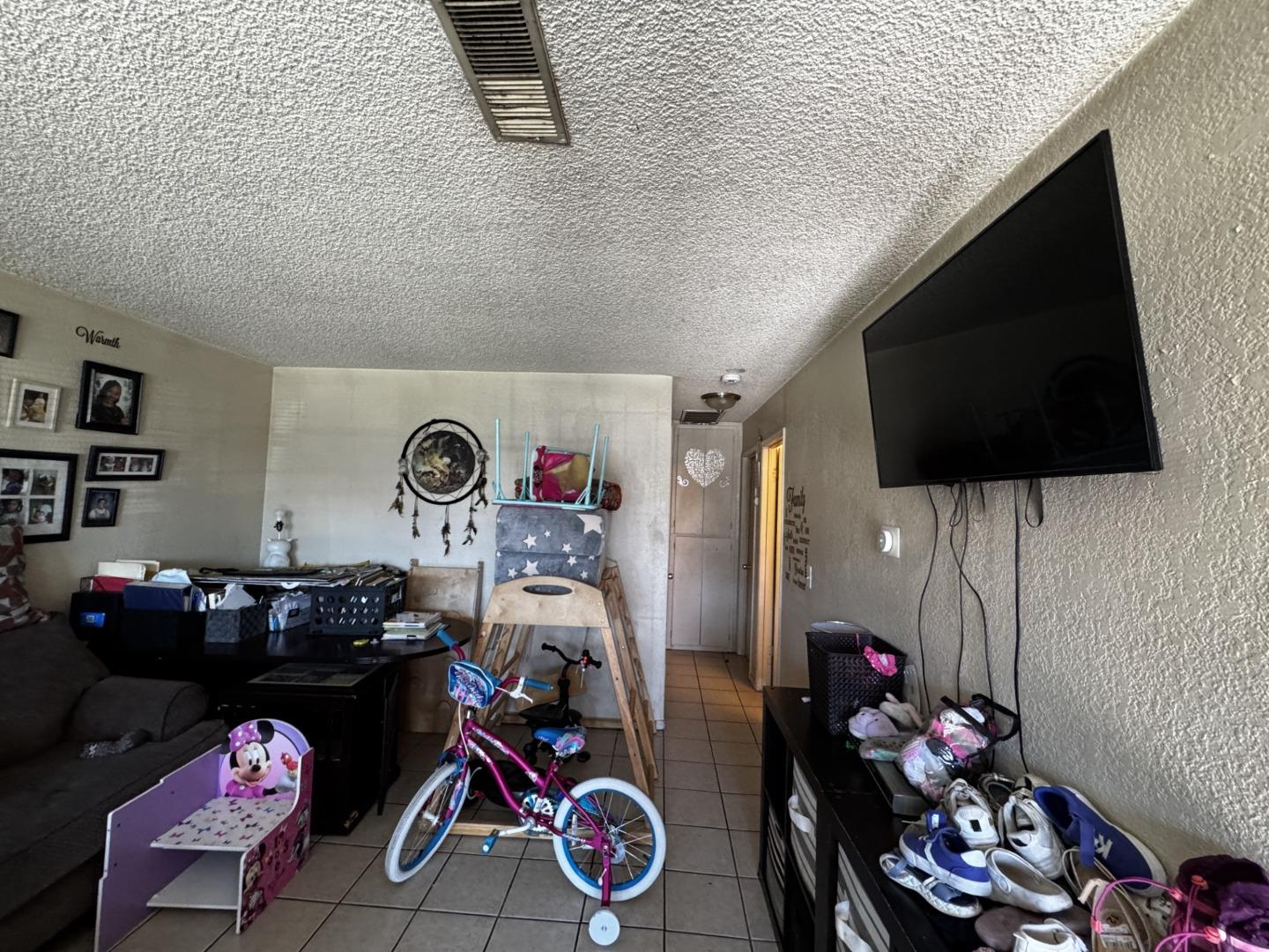 Detail Gallery Image 18 of 24 For 2915 Pixie Dr, Stockton,  CA 95203 - – Beds | – Baths